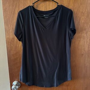 Junior woman’s t-shirt